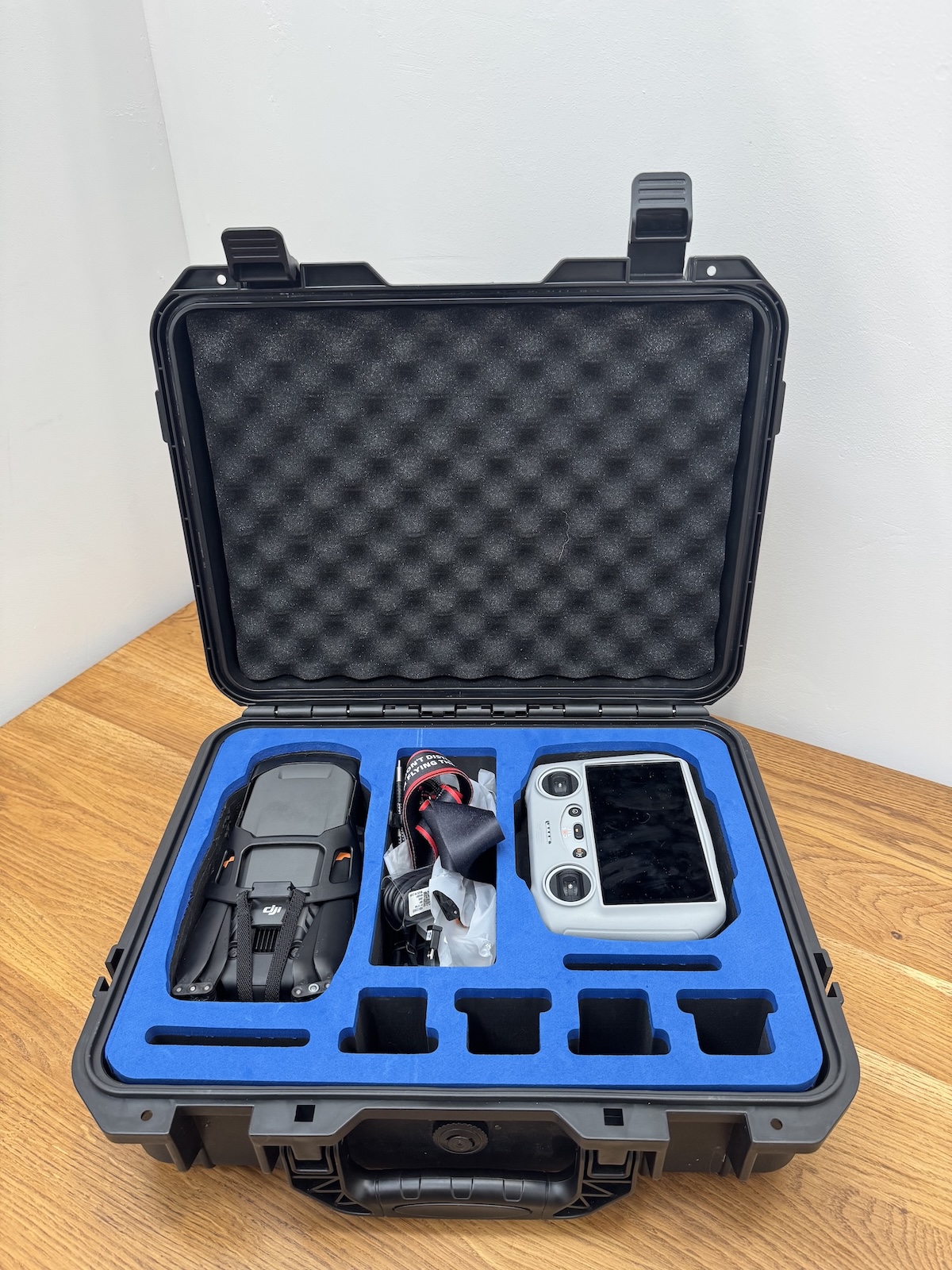 DJI Mavic 3 Classic (DJI RC) Approved Used-2