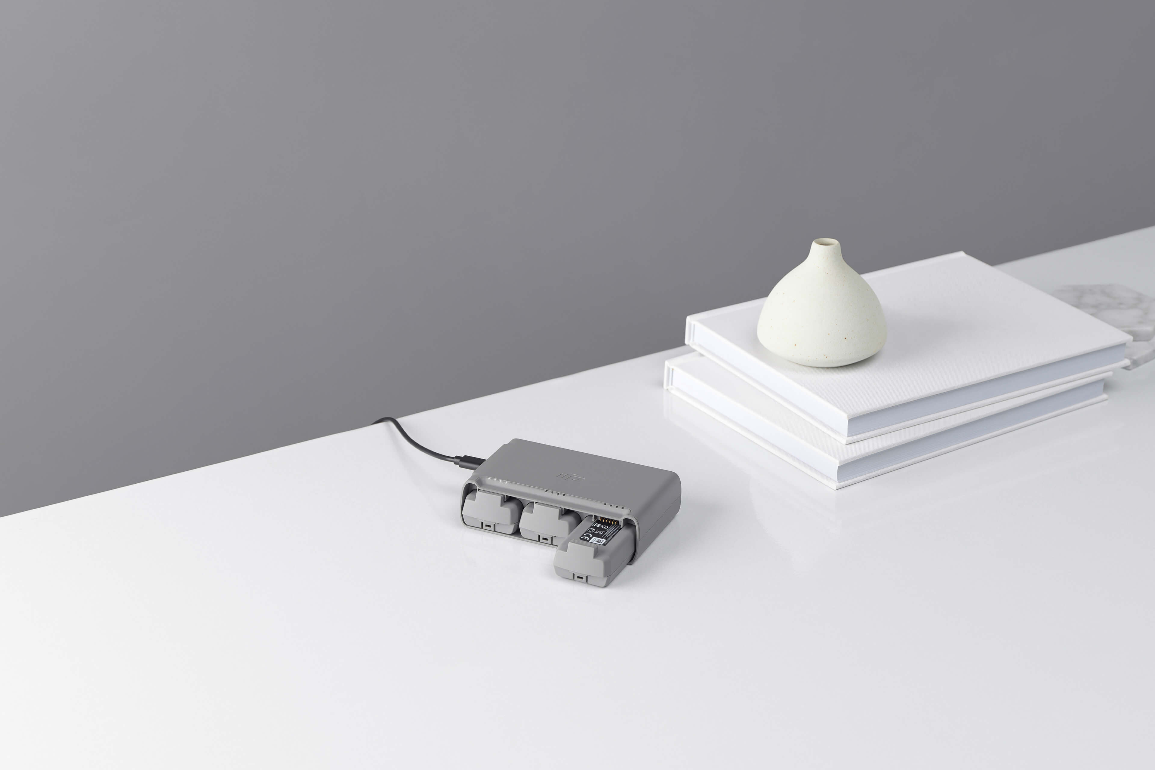 DJI Mini 2 Two-Way Charging Hub-3