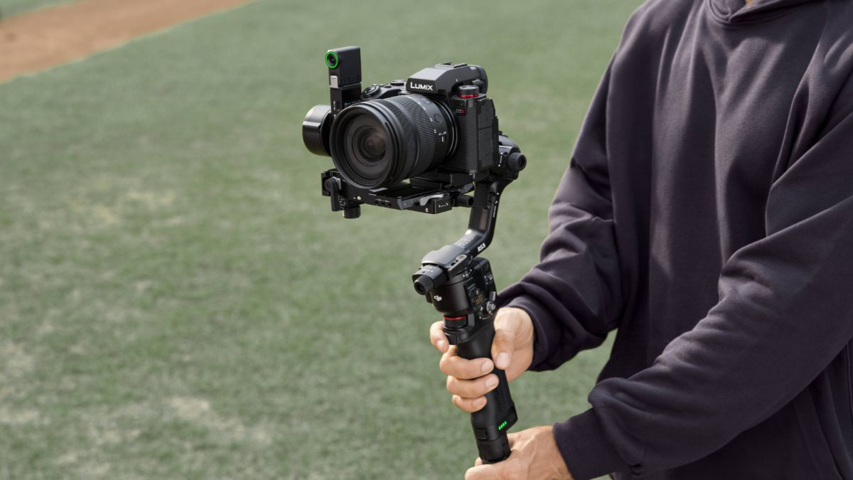 DJI RS 5 Bluetooth Shutter camera gimbal