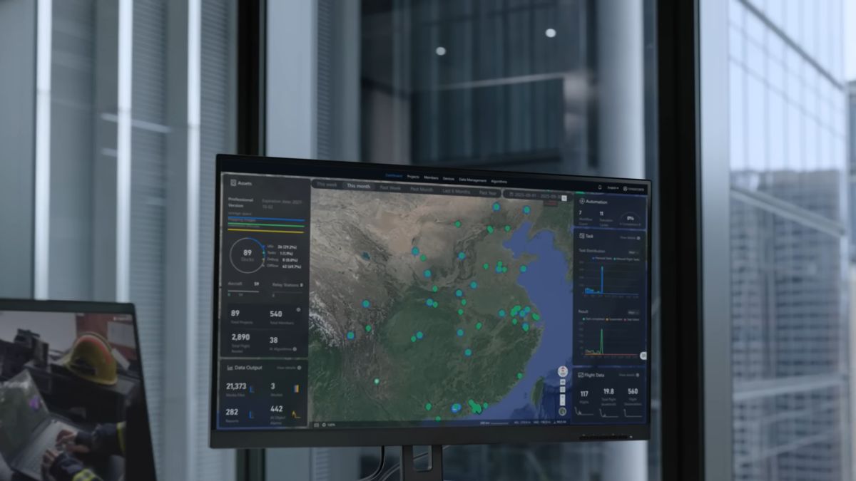 DJI FlightHub 2 - Professional - 1 Year