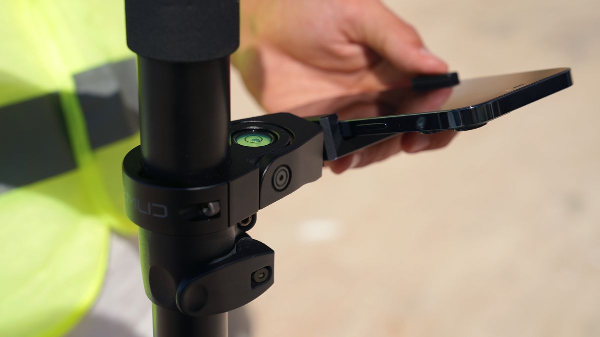 Emlid Survey Pole