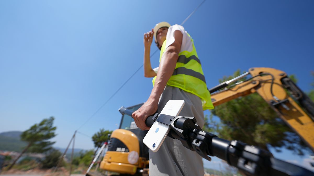 Emlid Survey Pole