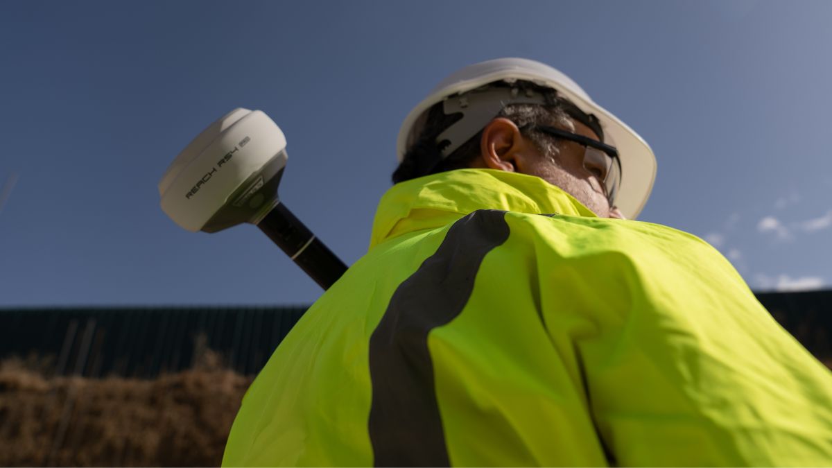 Camera Measurement Compared With a Total Station