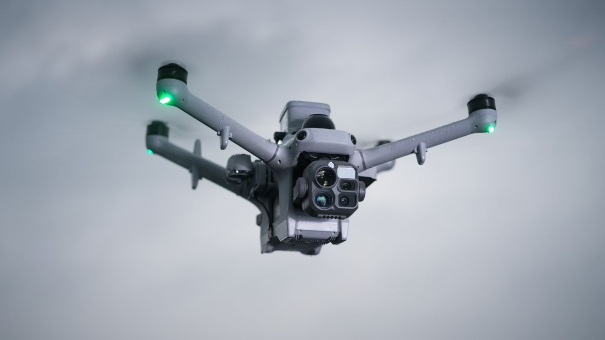 DJI Matrice 5TD vs Matrice 4TD